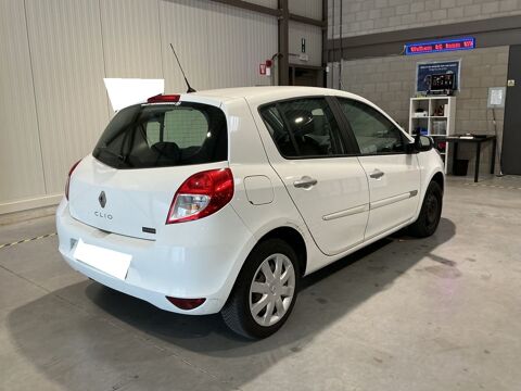 Clio Authentique 1.2 16v 75 Eco2 2014 occasion 35210 Ch&acirc;tillon-en-Vendelais