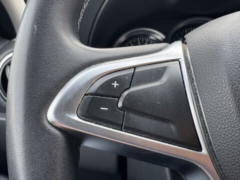 Duster Black Touch 2017 dCi 110 ATTELAGE / DISTRIBUTION OK / PAS AD 2017 occasion 86440 Mign&eacute;-Auxances