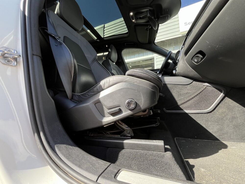 XC60 B5 AWD 235 Geartro 8 R-Design 2020 occasion 44150 Saint-G&eacute;r&eacute;on