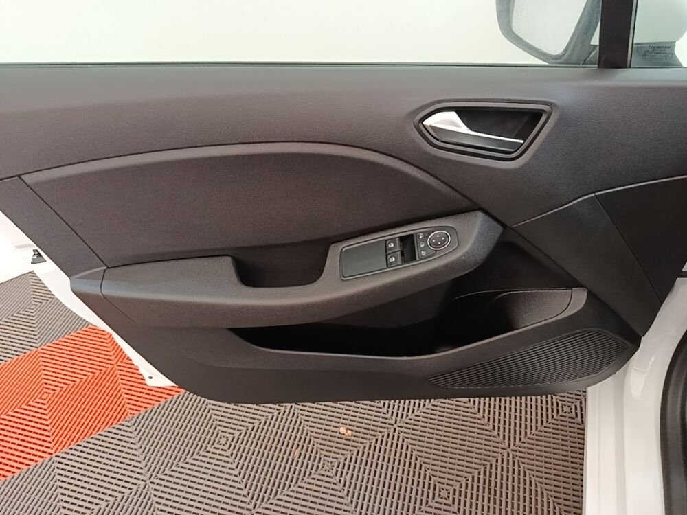 Clio Business TCe 90 -21 2020 occasion 91580 &Eacute;tr&eacute;chy