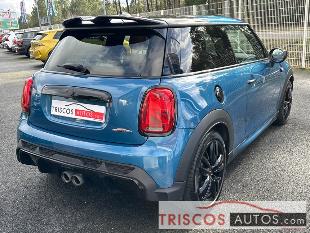 MINI COUPE John Cooper Works Premium Plus 231 BVA8 2023 occasion 40600 Biscarrosse