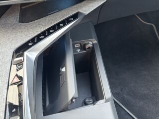 3008 1.2 HYBRID 136 E-DCS6 GT 2024 occasion 69330 Meyzieu