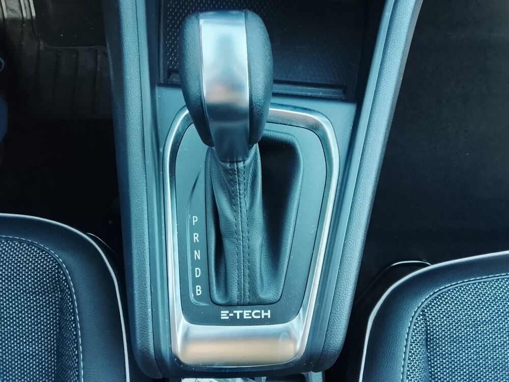 Captur techno fast track E-Tech full hybrid 145 2023 occasion 42240 Unieux