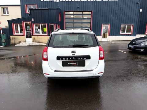 Logan Laur&eacute;ate TCe 90 eco&sup2; 2015 occasion 35210 Ch&acirc;tillon-en-Vendelais