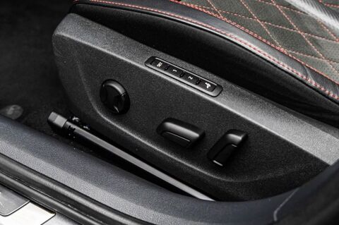 Octavia 2.0 TSI RS 245 ch Toit ouvrant Attelage Matrix LED Autres mo 2023 occasion 69007 Lyon