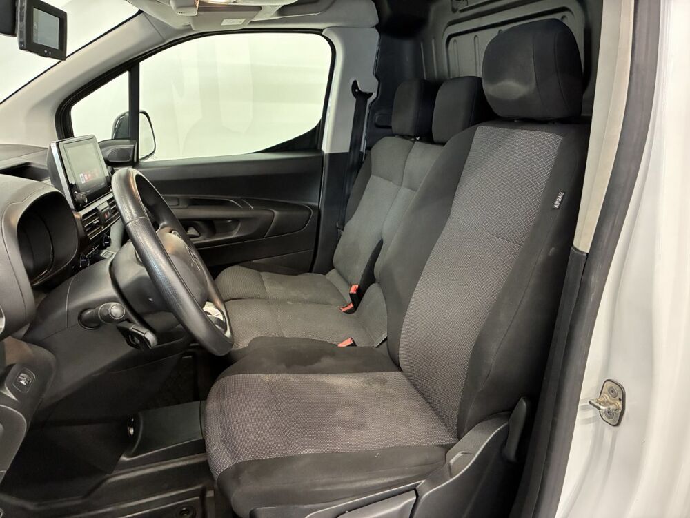 Jumpy M 650kg BlueHDi 100 S&S BVM Driver 2022 occasion 38550 Saint-Maurice-l'Exil