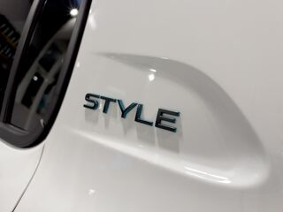 208 Electrique 136ch Style 2023 occasion 30220 Aigues-Mortes