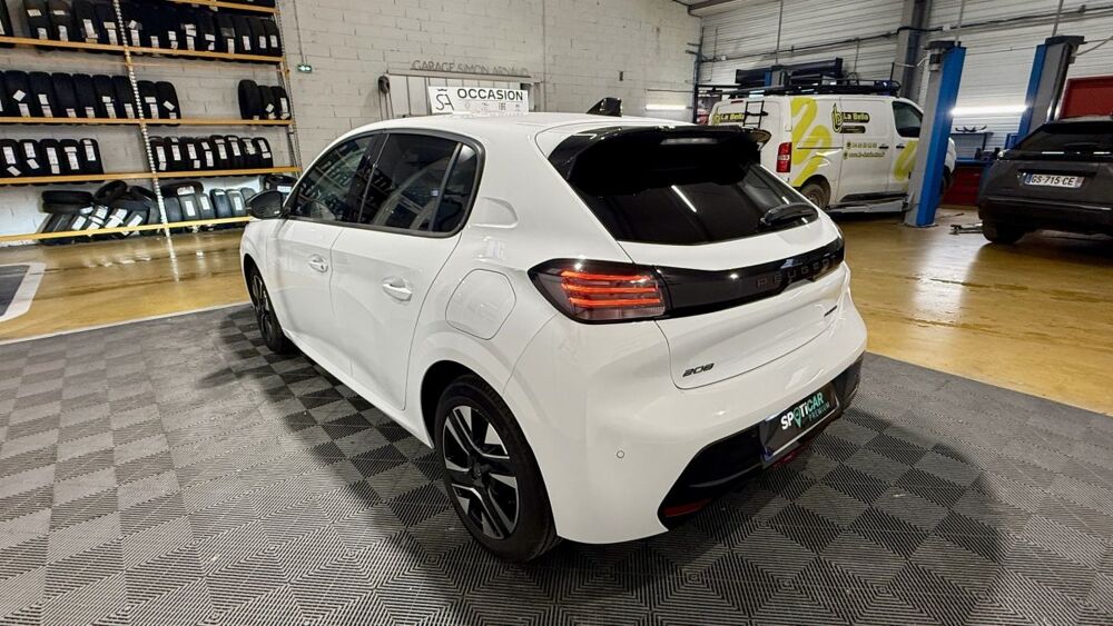208 Hybrid 110 e-DCS6 Allure 2025 occasion 30220 Aigues-Mortes
