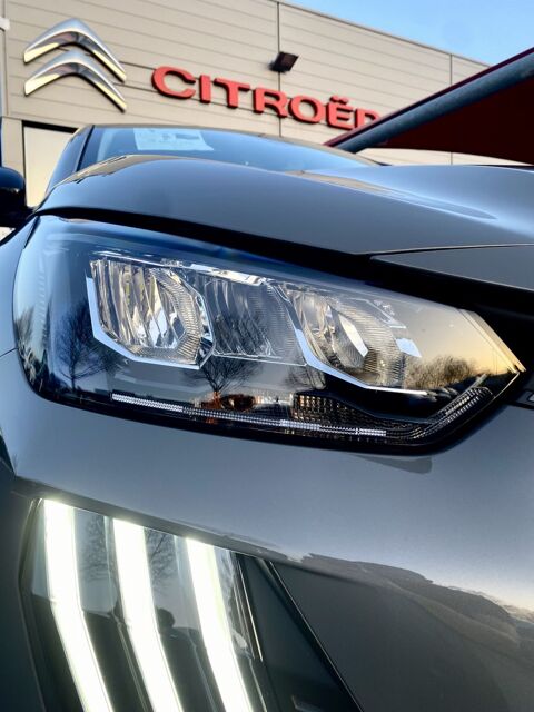 208 Hybrid 100 e-DCS6 Allure 2025 occasion 63360 Gerzat
