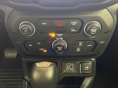 Renegade eHybrid Altitude 1.5 MHEV 130hp Dct Fwd 2024 occasion 38550 Saint-Maurice-l'Exil