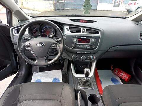 Pro cee d ii 1,4 Diesel CRDi 90 ch BVM 6 Motion 2014 occasion 35210 Ch&acirc;tillon-en-Vendelais