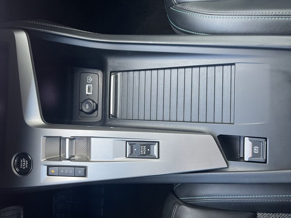 308 BlueHDI 130 AUTO8 ALLURE PACK 2023 occasion 42190 Charlieu