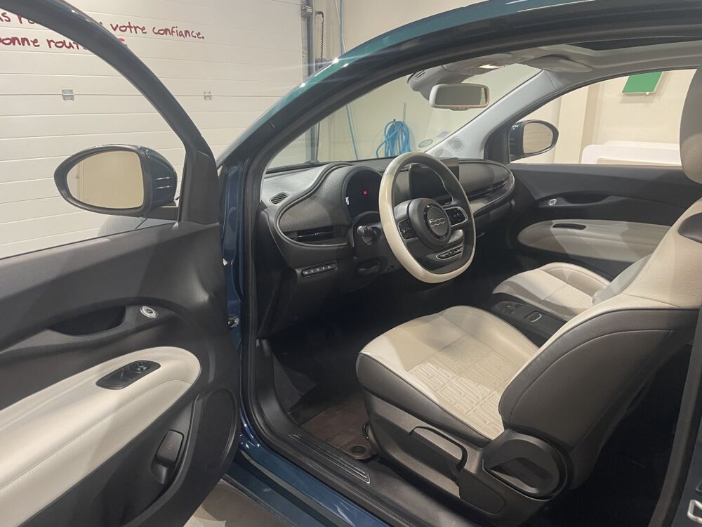 500 42kWh La Prima by Bocelli toit ouvrant 2022 occasion 76360 Barentin