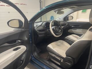 500 42kWh La Prima by Bocelli toit ouvrant 2022 occasion 76360 Barentin