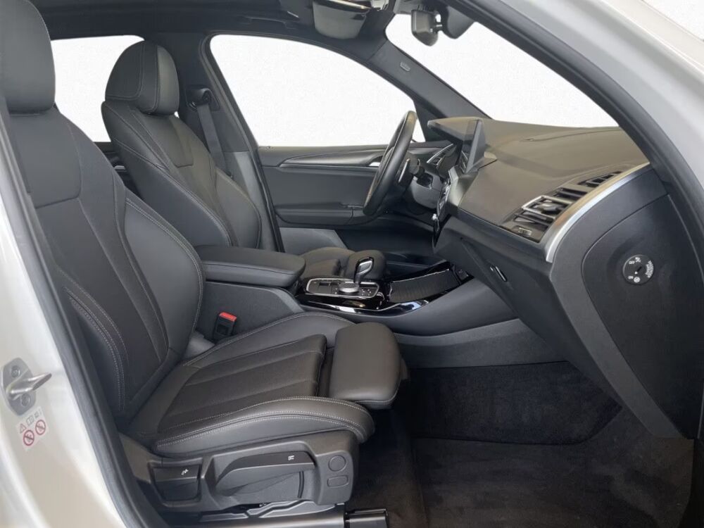X3 xDrive20d M Sport 190 ch Toit ouvrant Cam&eacute;ra 360&deg; HUD Laser 2023 occasion 69007 Lyon