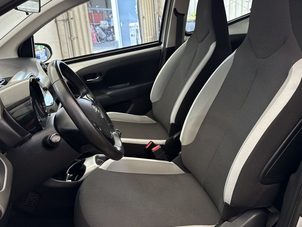 Jumpy 1.0 VVT-i x 2017 occasion 91580 &Eacute;tr&eacute;chy
