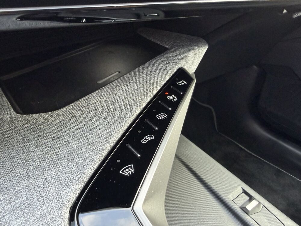 3008 1.2 HYBRID 145 E-DCS6 GT 2025 occasion 86300 Chauvigny