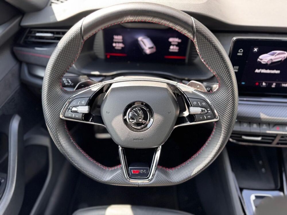 Octavia 2.0 TSI RS 245 Matrix LED DCC HUD Pack RS Autres mod&egrave;les dis 2022 occasion 69007 Lyon