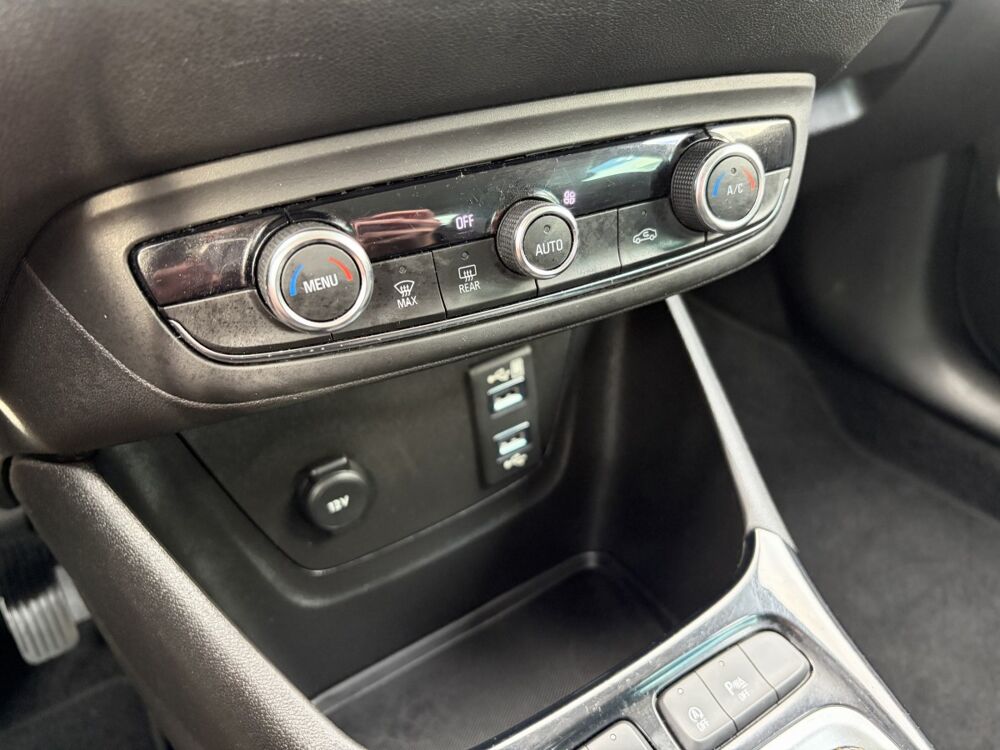 Crossland X 1.2 ECOTEC Turbo 110ch Innovation 2017 occasion 38370 Saint-Clair-du-Rh&ocirc;ne