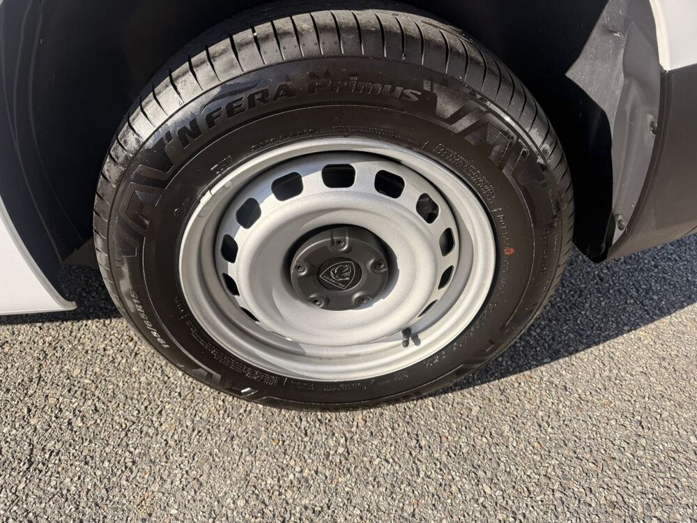 Jumpy Taille M 1000kg BlueHDi 100 S&S BVM6 2026 occasion 91580 &Eacute;tr&eacute;chy