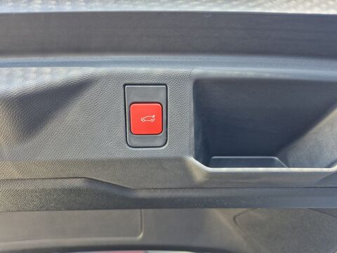 5008 1.2 HYBRID 136 E-DCS6 ALLURE 2025 occasion 30260 Quissac