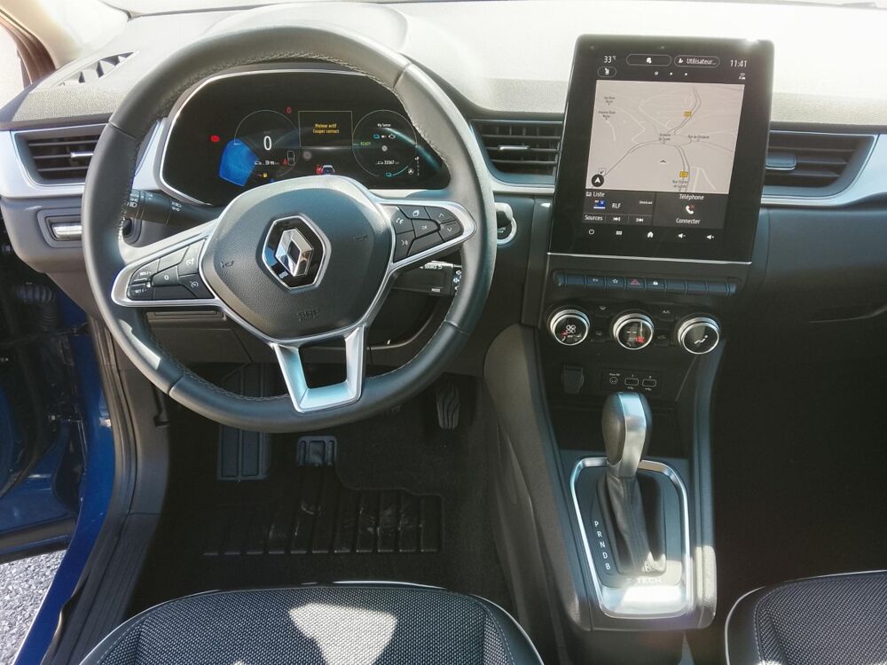 Captur techno fast track E-Tech full hybrid 145 2023 occasion 42240 Unieux