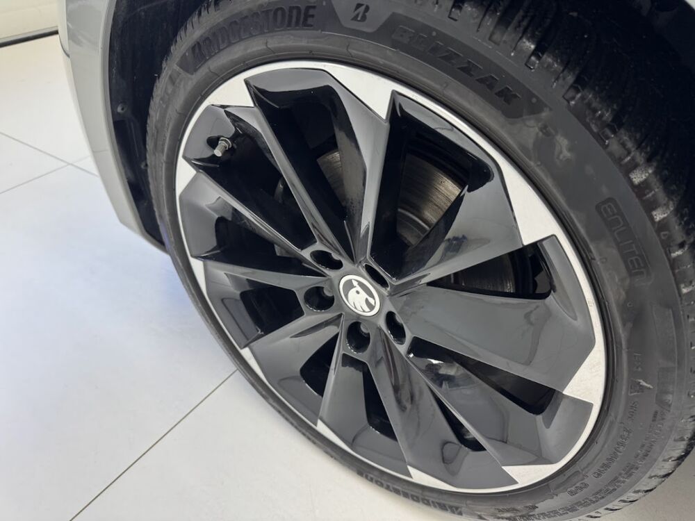 Superb 2.0 TDI SCR 150 DSG7 Sportline 2024 occasion 76360 Barentin