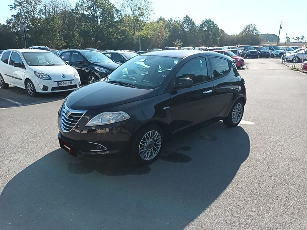 Ypsilon 0,9 TwinAir 85 ch Stop&Start Gold DFS 2011 occasion 35210 Ch&acirc;tillon-en-Vendelais