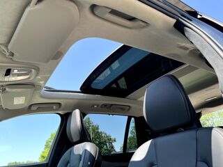 XC90 T8 AWD Ultra Dark 455 ch Bowers Wilkins Attelage Cam&eacute;ra 360&deg; 2024 occasion 69007 Lyon