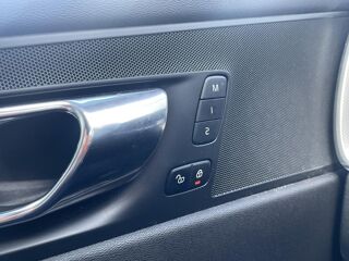 XC60 D4 AdBlue 190 GearTronic 8 R-Design 2019 occasion 44150 Saint-G&eacute;r&eacute;on