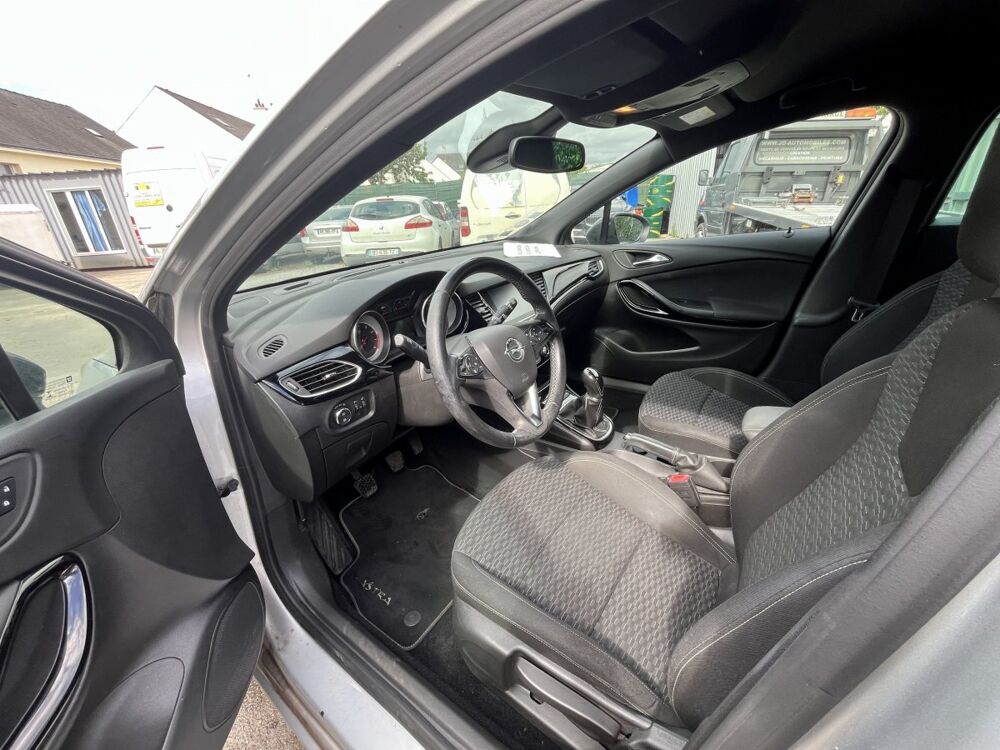 Astra 1.0 ECOTEC TURBO 105 BLACK EDITION 2018 occasion 44150 Saint-G&eacute;r&eacute;on