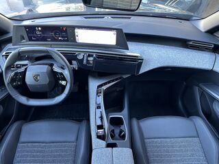 5008 1.2 HYBRID 145 E-DCS6 ALLURE 2025 occasion 30140 Anduze