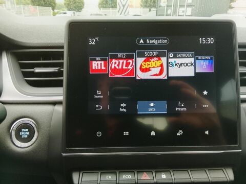 Captur Business E-Tech hybride 145 -21 2022 occasion 42240 Unieux