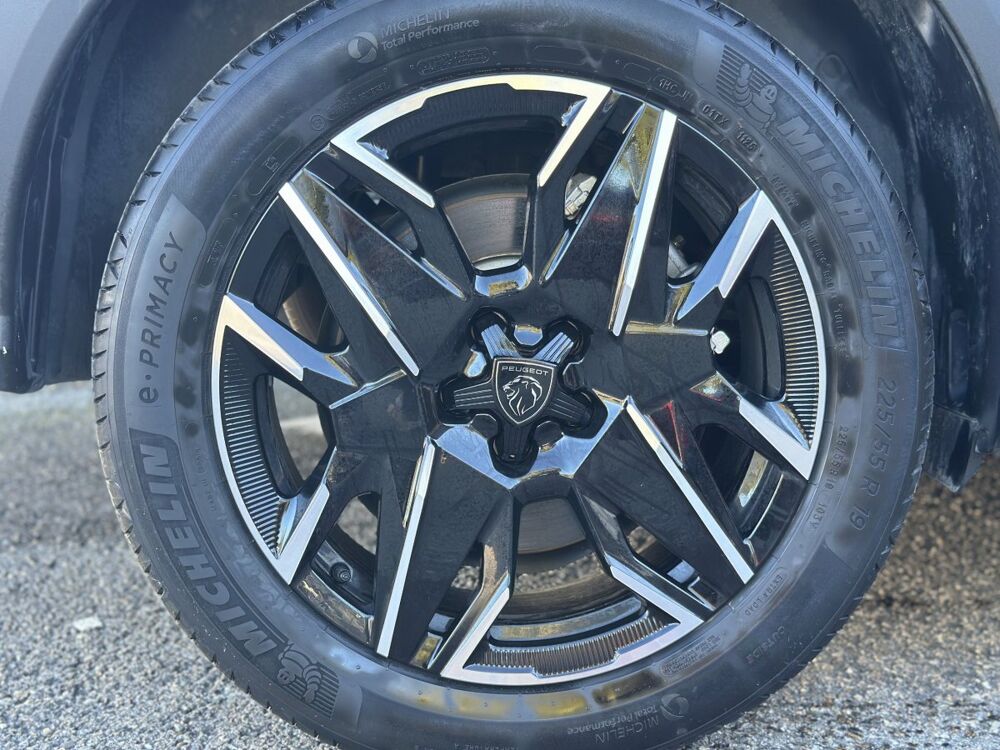 5008 1.2 HYBRID 145 E-DCS6 ALLURE 2025 occasion 30140 Anduze