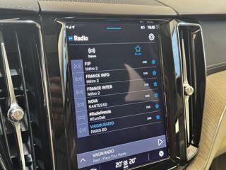 XC60 Recharge T8 390 Geartro 8 Inscription 2021 occasion 91580 &Eacute;tr&eacute;chy