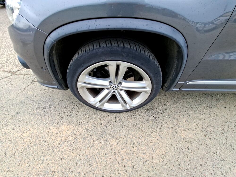 Tiguan 2.0 TSI 210 DSG7 4Motion Carat RLINE - MOTEUR ECHANGE STANDA 2012 occasion 61170 Montchevrel