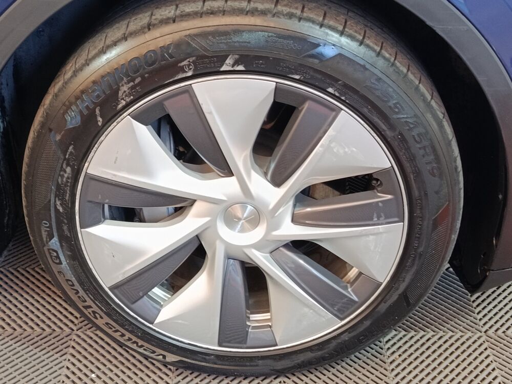 Model Y Grande Autonomie Dual-Motor AWD 2023 occasion 91580 &Eacute;tr&eacute;chy