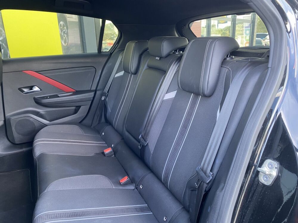 Astra Hybrid 180 ch GS LINE 2022 occasion 30260 Quissac