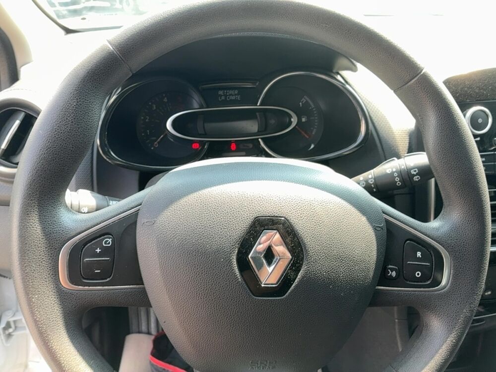 Clio Zen R&eacute;versible dCi 75 2019 occasion 85140 Les Essarts
