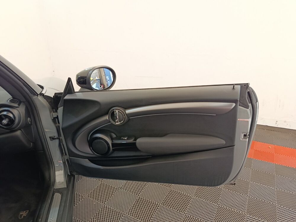 MINI COUPE Cooper SE Finition MINI Yours 184 ch BVA 2021 occasion 91580 &Eacute;tr&eacute;chy