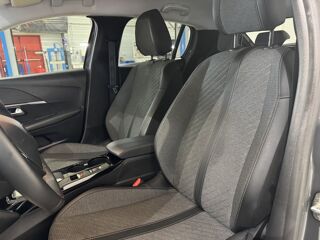 208 Hybrid 110 e-DCS6 Allure 2025 occasion 30220 Aigues-Mortes