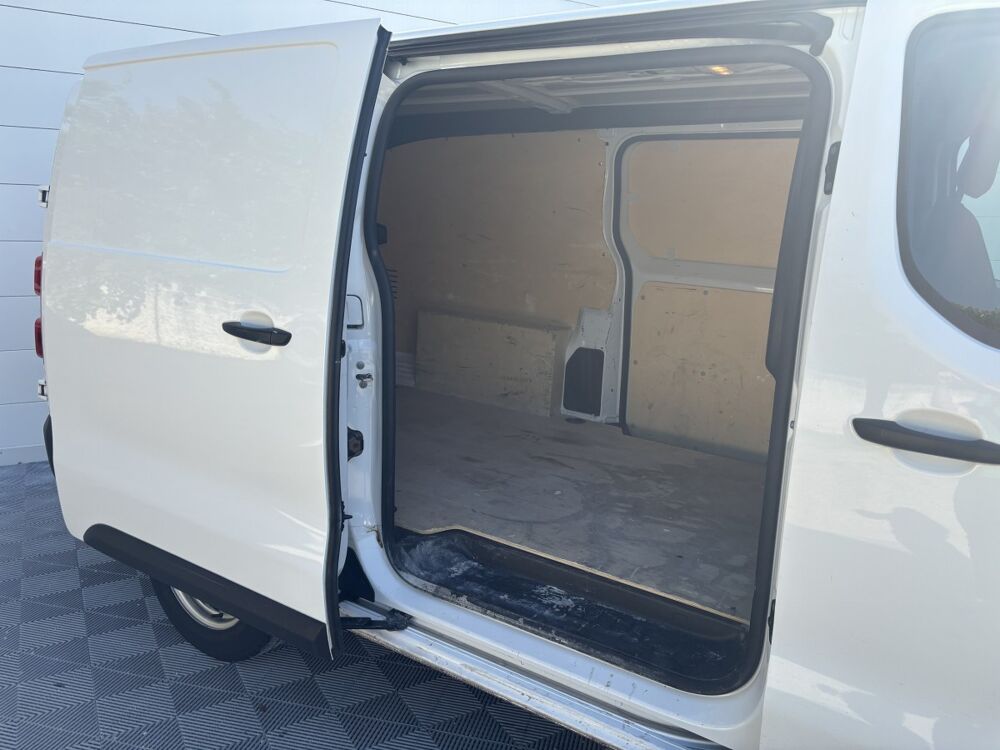 Jumpy BLUEHDI 145 S&S LONG PREMIUM 4 portes (mai 2022) (co2 193) 2022 occasion 69330 Meyzieu