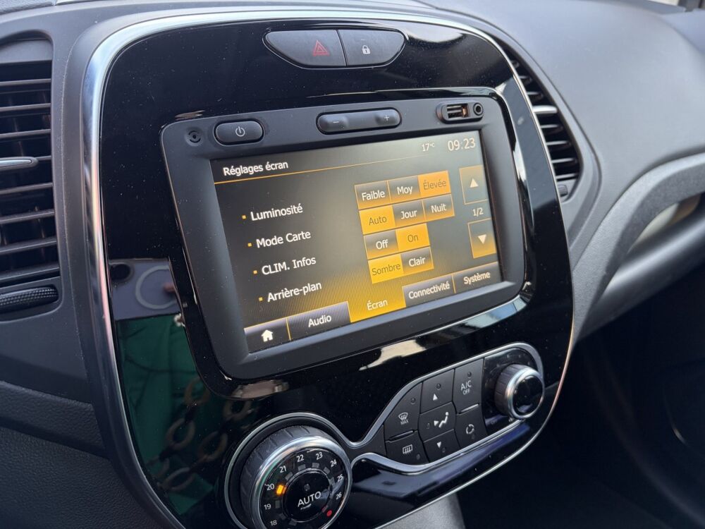 Captur Intens Blue dCi 95 2018 occasion 38370 Saint-Clair-du-Rh&ocirc;ne