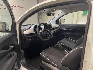 500 24kWh 2023 occasion 76360 Barentin