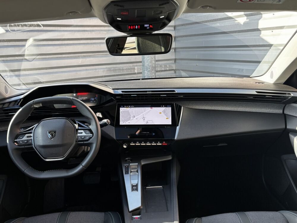 408 Hybrid 145 e-DCS6 ALLURE 2025 occasion 86440 Mign&eacute;-Auxances