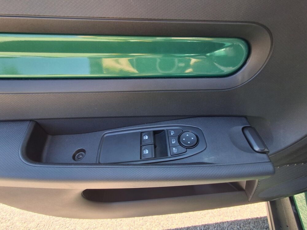 Twingo techno 80 ch autonomie urbaine 2026 occasion 38300 Saint-Savin