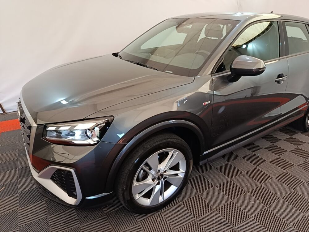 Q2 35 TFSI 150 S Tronic S Line 2021 occasion 91580 &Eacute;tr&eacute;chy