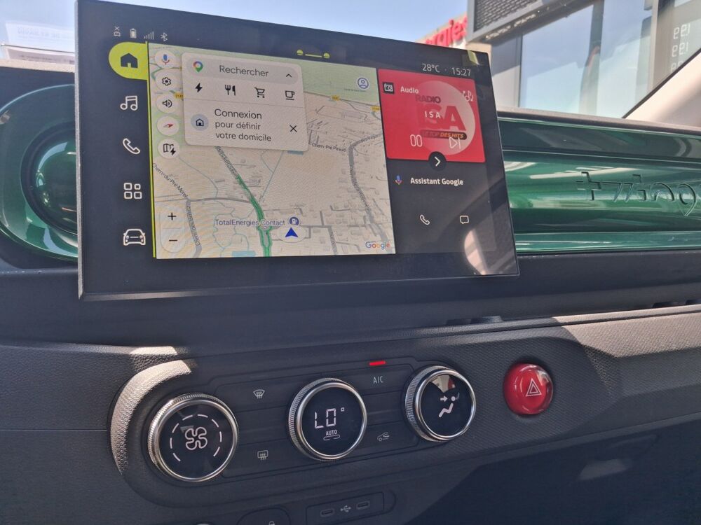 Twingo techno 80 ch autonomie urbaine 2026 occasion 38300 Saint-Savin