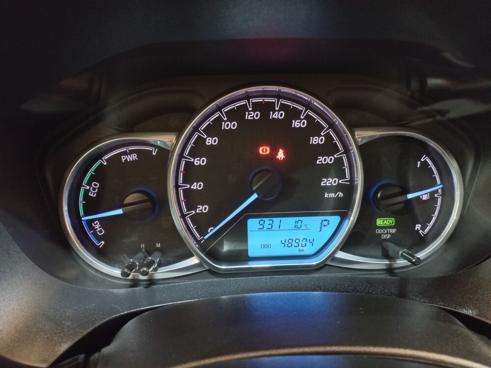 Yaris 1.5 VVT-I HYBRID France Business 2019 occasion 91580 &Eacute;tr&eacute;chy