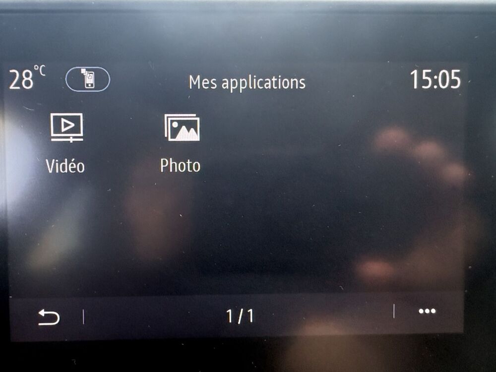 Clio Evolution r&eacute;versible E-Tech full hyb 145 2023 occasion 30610 Sauve